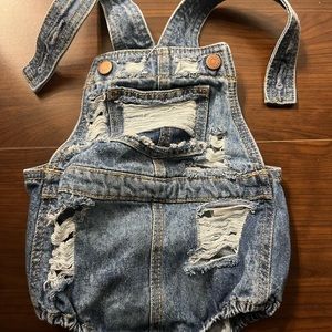 Old navy over alls toddler
